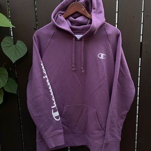 💵📉 NWOT Champion Size M Purple Hoodie